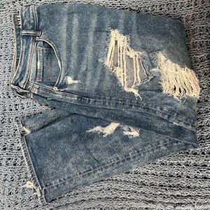 Destroyed Mom Jeans